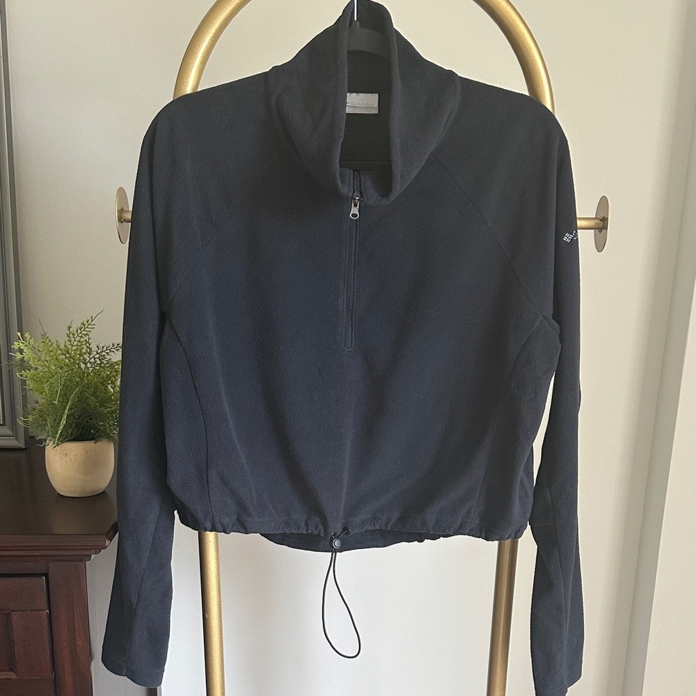 COLUMBIA women’s black fleece half zip with cinched waist (size large) ✨